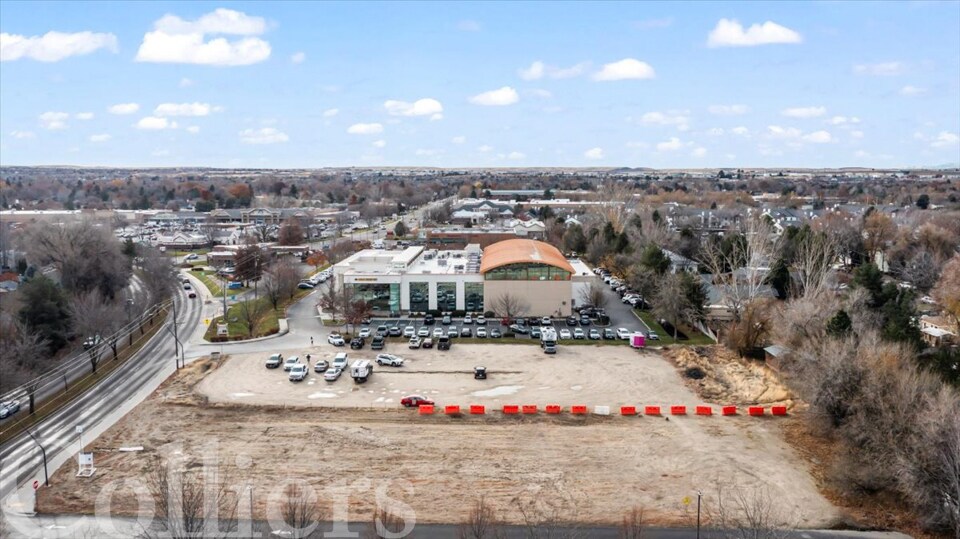 More Photos Of 793 E Parkcenter Blvd, Boise Land For Sale