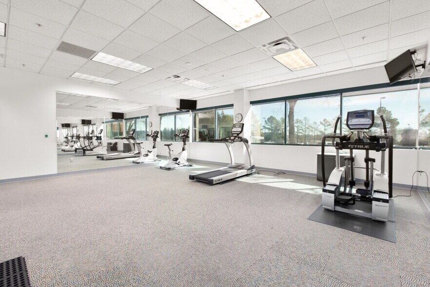 More Photos Of 10304 Spotsylvania Ave, Fredericksburg Office For Lease