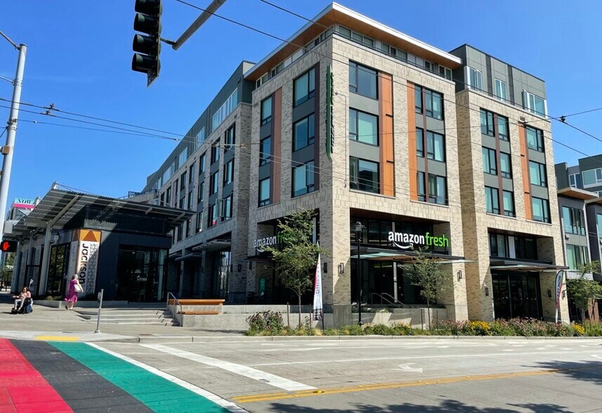 More Photos Of 2309 S Jackson St, Seattle Apartments For Lease