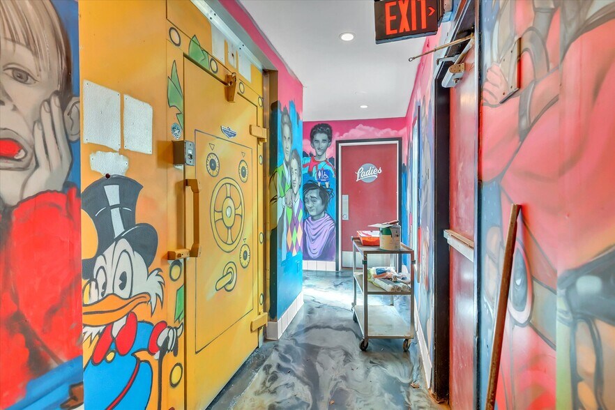 More Photos Of , Sacramento General Retail For Sale