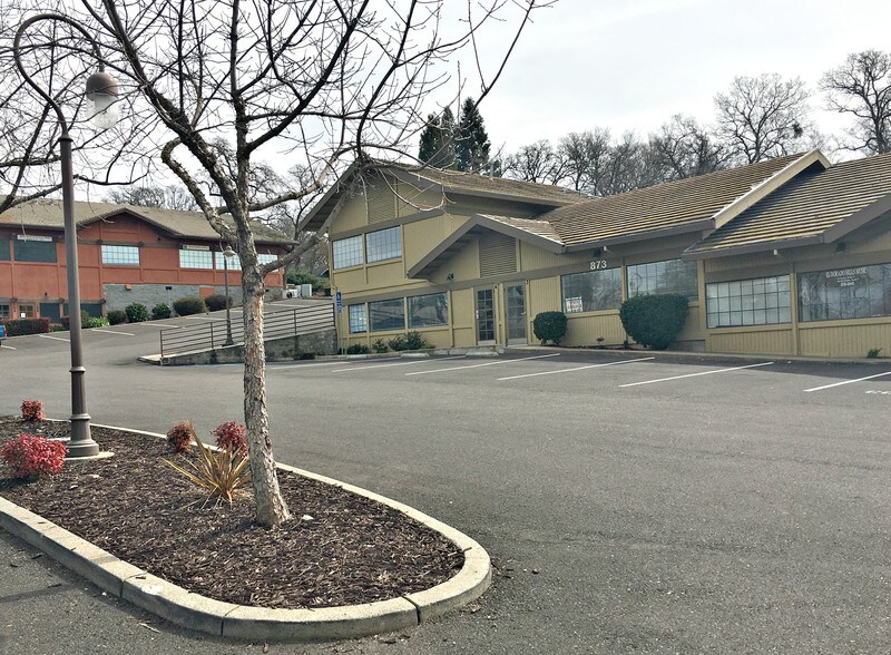 More Photos Of 873 Embarcadero, El Dorado Hills Office For Lease