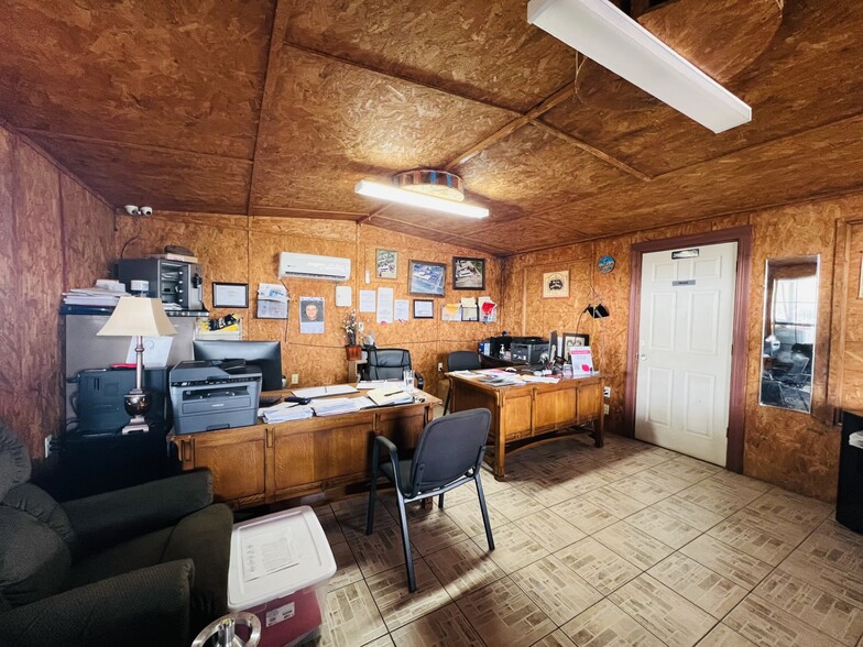 More Photos Of 6324 E US Highway 83, Rio Grande City Auto Dealership For Sale