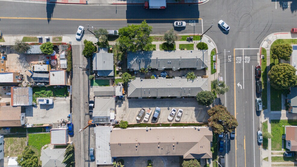 More Photos Of 15954 Vermont Ave, Paramount Multifamily For Sale
