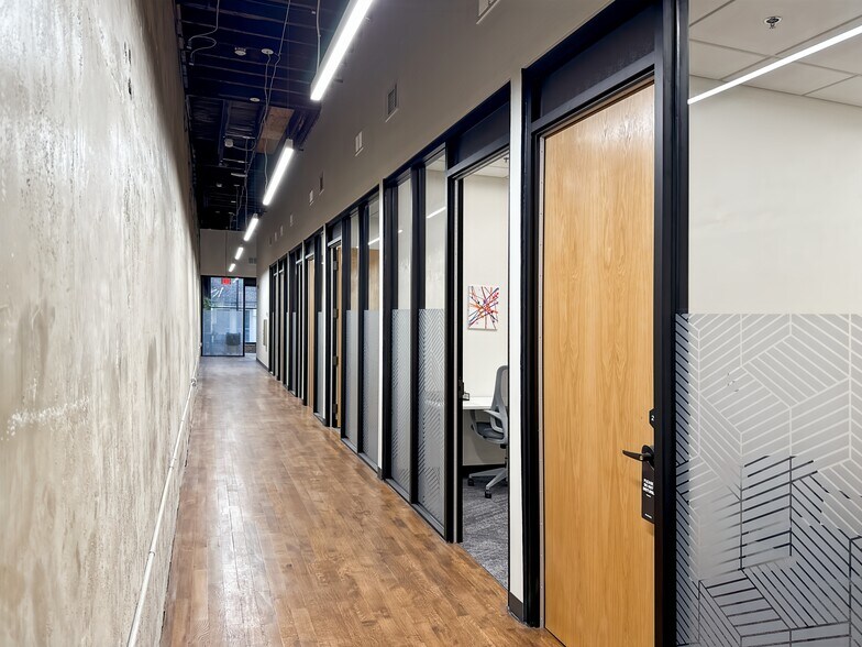 More Photos Of 107-109 S Main St, Memphis Coworking Space