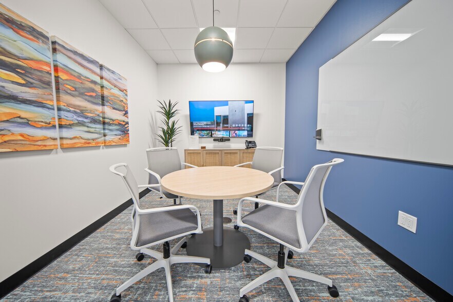 More Photos Of 24200 Via Mazzini Way, Richmond Coworking Space