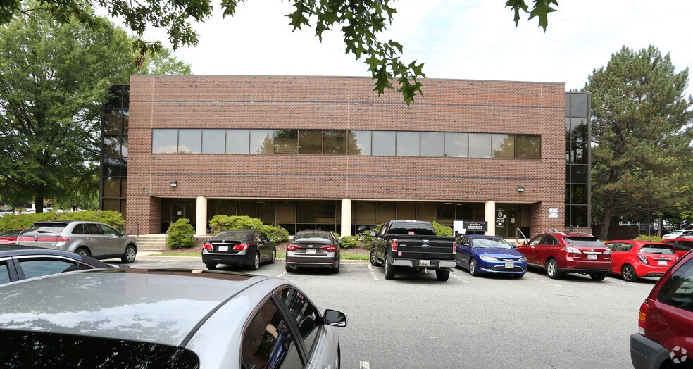 More Photos Of 901-999 Brightseat Rd, Landover Flex For Lease