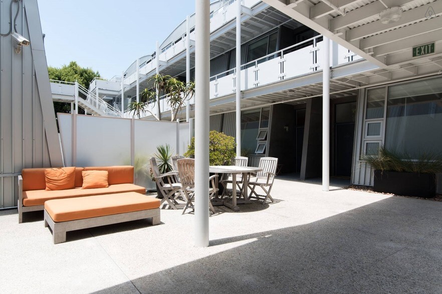 More Photos Of 615 Hampton Dr, Venice Apartments For Sale