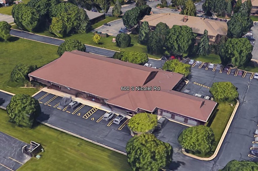 More Photos Of 600 S Nicolet Rd, Appleton Office For Lease