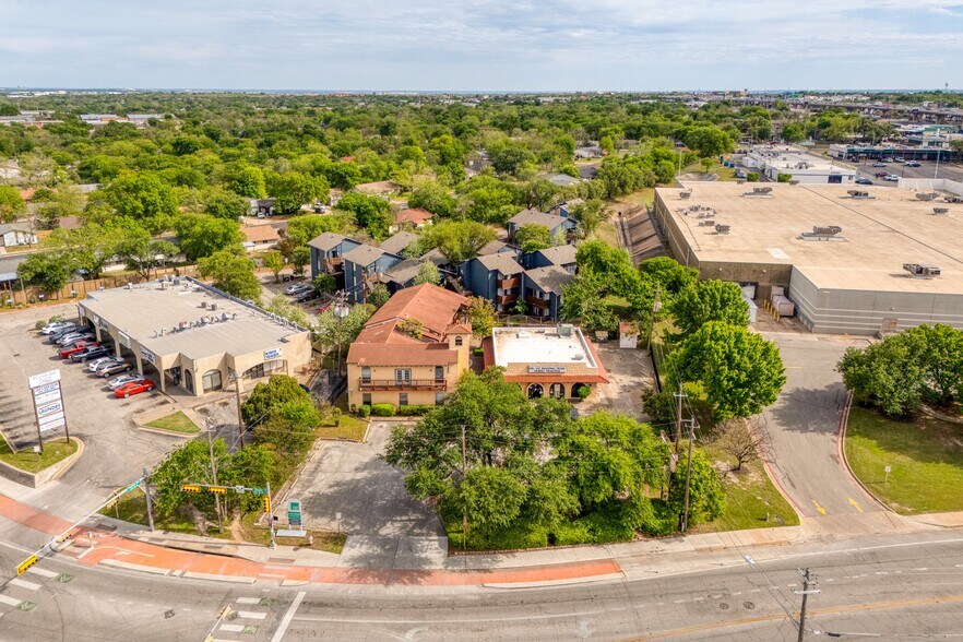 More Photos Of 1609 Ohlen Rd, Austin Office For Lease