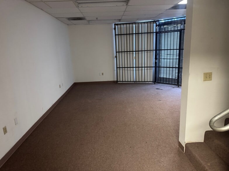 More Photos Of 12368 Valley Blvd, El Monte Manufacturing For Lease