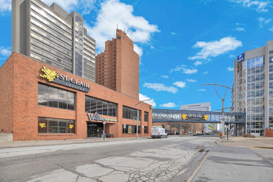 Primary Photo Of 333 Riverside Dr W, Windsor Office For Lease