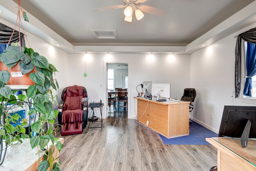 More Photos Of 700 N Center Street, Summit Land For Sale