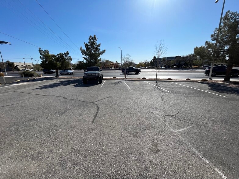 More Photos Of 6150 Transverse Dr, Las Vegas Office For Sale