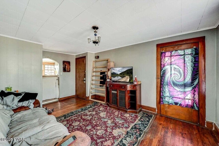 More Photos Of 620-622 E Market St, Scranton Office Residential For Sale