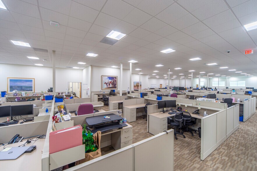 More Photos Of 2755 Pence Loop SE, Salem Medical For Sale