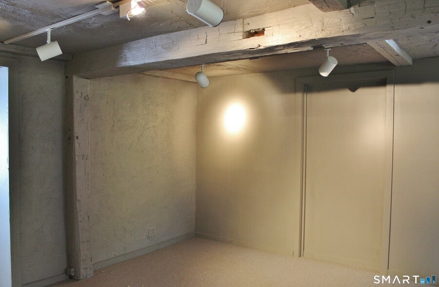 More Photos Of 4 Cornwall Rd, Warren Unknown For Lease