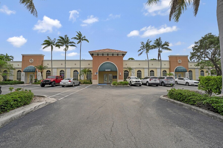 Primary Photo Of 500 SE 15th St, Fort Lauderdale Medical For Lease