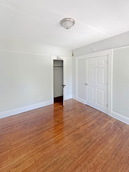 More Photos Of 1156 Carl Ave, Cleveland Apartments For Sale