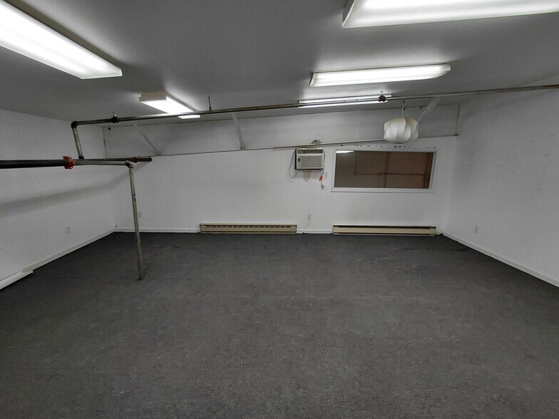 More Photos Of 6709-6711 W 58th Pl, Arvada Warehouse For Lease