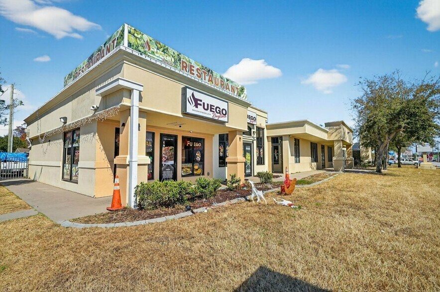 More Photos Of 600 Mason Ave, Daytona Beach Storefront Retail Office For Sale