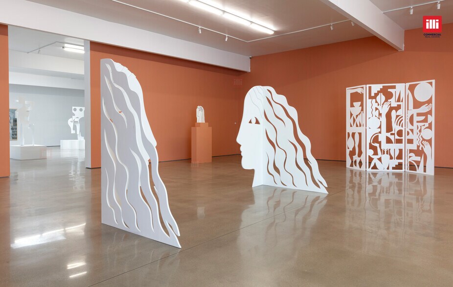 More Photos Of 844 N La Brea Ave, Los Angeles Freestanding For Lease