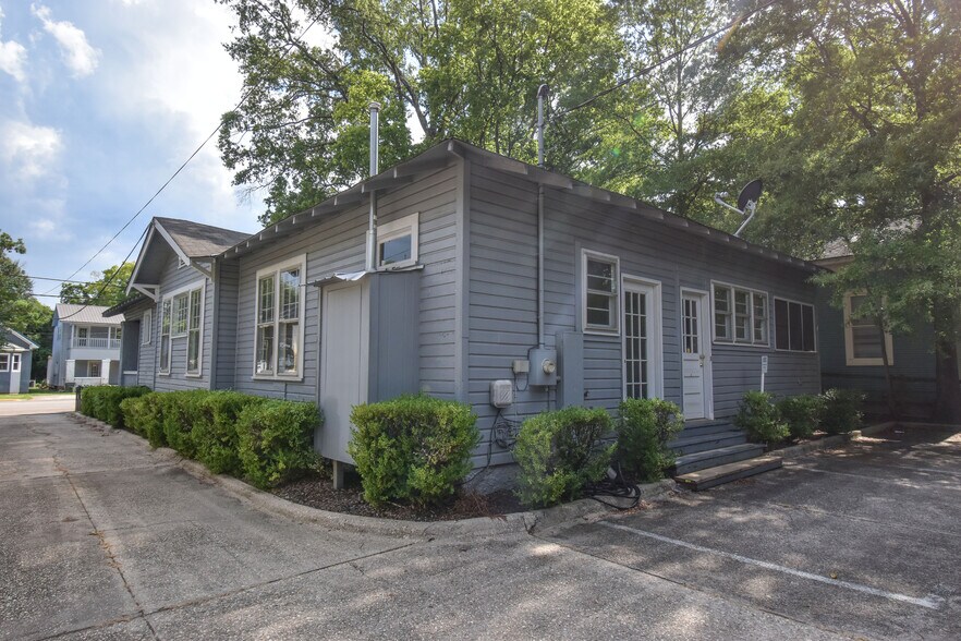 More Photos Of ,  Office For Sale