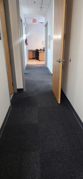 More Photos Of 15255 N 40th St, Phoenix Medical For Sale