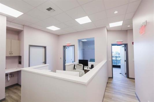 More Photos Of 40 Kupaoa St, Makawao Storefront Retail Office For Lease