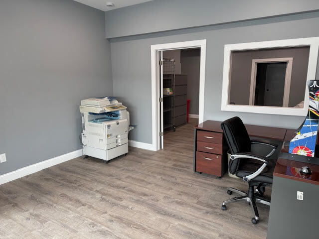 More Photos Of 7 Ruscitti Rd, New Windsor Township Flex For Lease