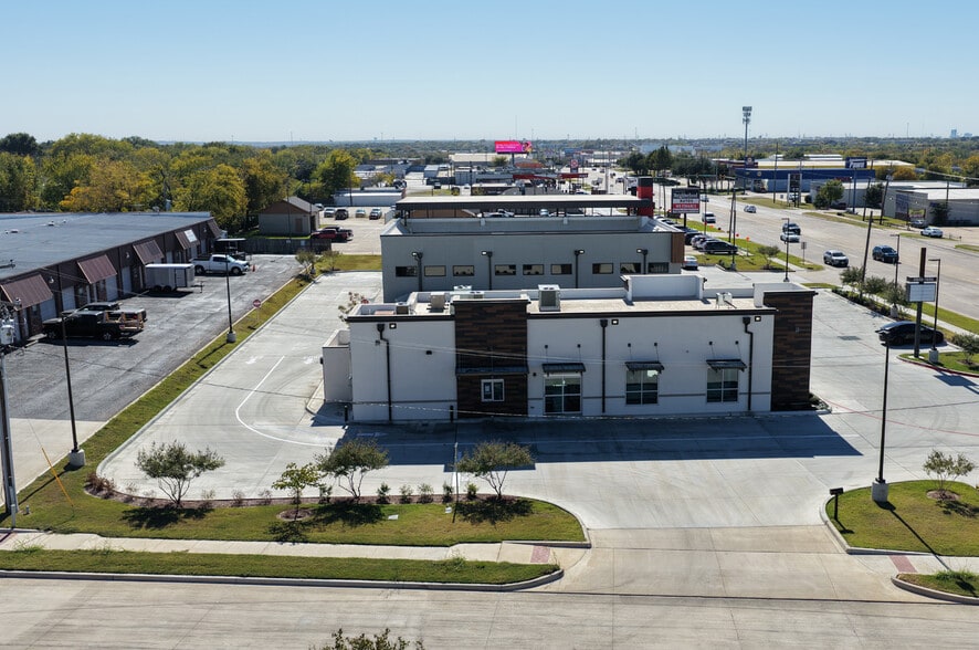 More Photos Of 5936 Denton Hwy, Watauga Restaurant For Lease