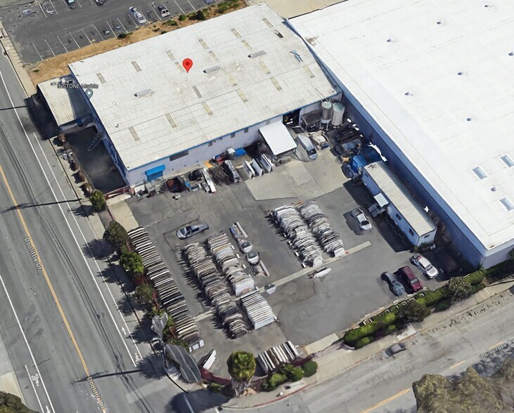 Primary Photo Of 1629 Doolittle Dr, San Leandro Manufacturing For Sale