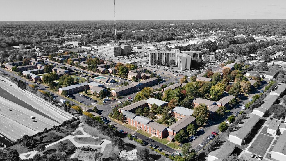 More Photos Of 25500 Greenfield Rd, Oak Park Apartments For Sale