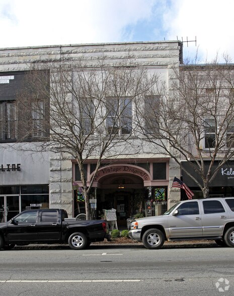 More Photos Of 114 N Patterson, Valdosta Storefront Retail Office For Sale