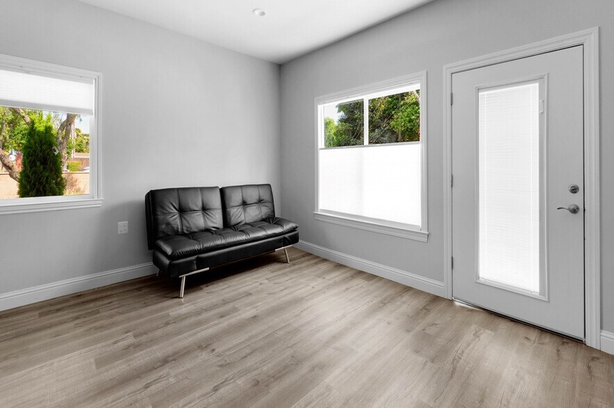 More Photos Of 1419 W Bullard Ave, Fresno Congregate Senior Housing For Sale