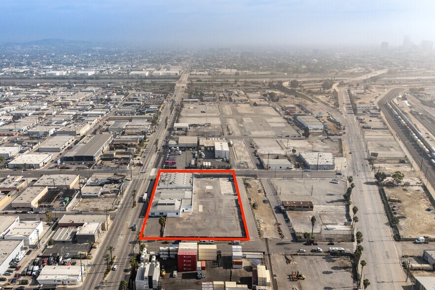 More Photos Of 1700 W Anaheim St, Long Beach Manufacturing For Lease