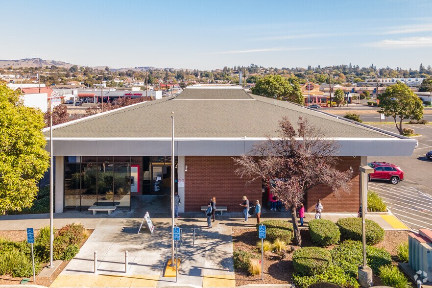 More Photos Of 3445 Sonoma Blvd, Vallejo Bank For Sale