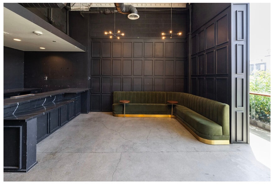 More Photos Of 600 S La Brea Ave, Los Angeles Storefront Retail Residential For Sale