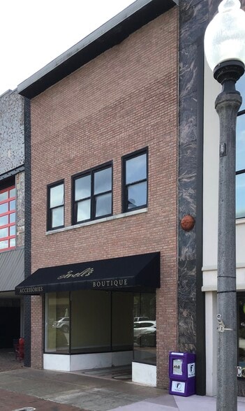 More Photos Of 111 N Court St, Florence Storefront For Sale