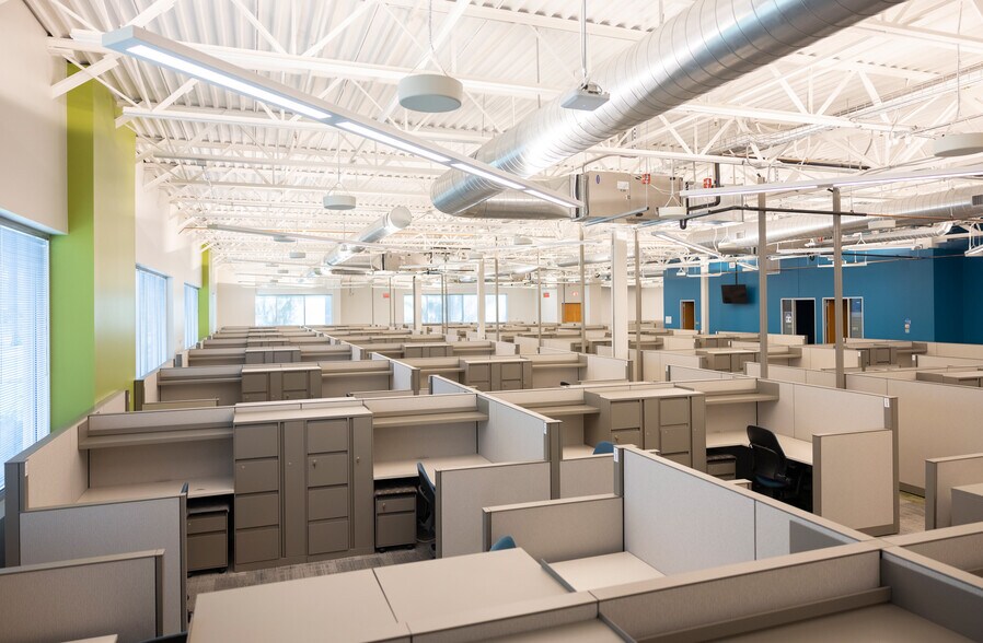 More Photos Of 1450 S Spectrum Blvd, Chandler Medical For Lease