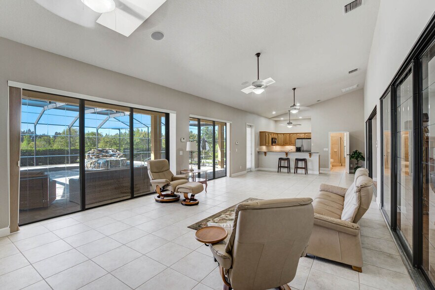 More Photos Of 701 E State Road 60, Plant City Land For Sale