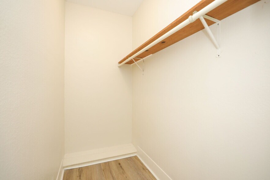 More Photos Of 717 Broadway St, Galveston Apartments For Sale