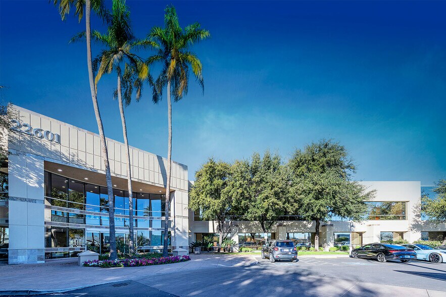 More Photos Of 22601 N 19th Ave, Phoenix Office For Sale
