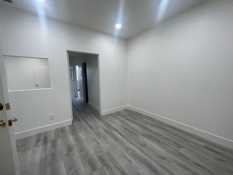 More Photos Of 1237 S Euclid St, Anaheim Office For Sale