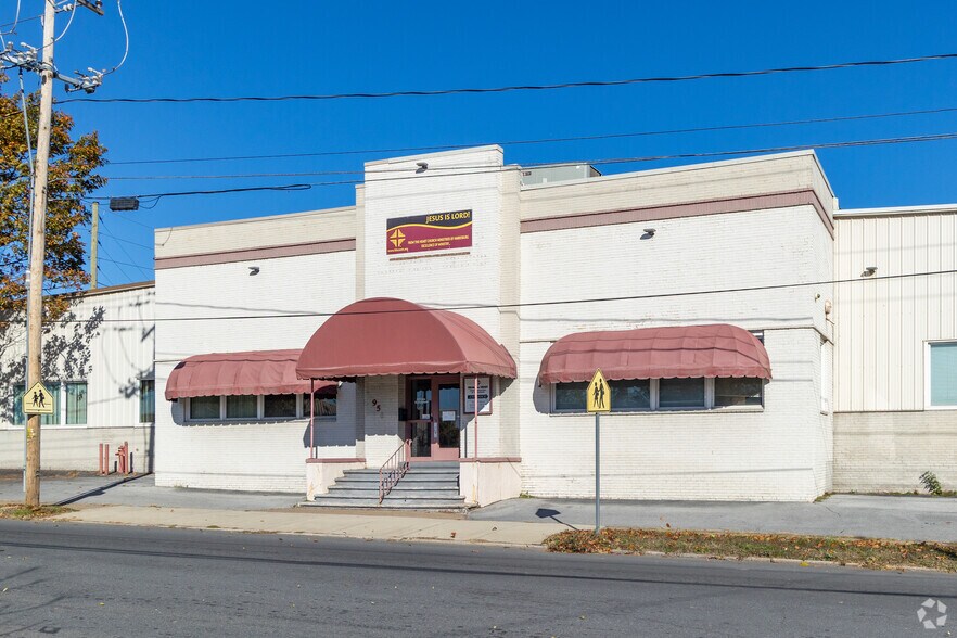 More Photos Of 951 S 13th St, Harrisburg Flex For Sale