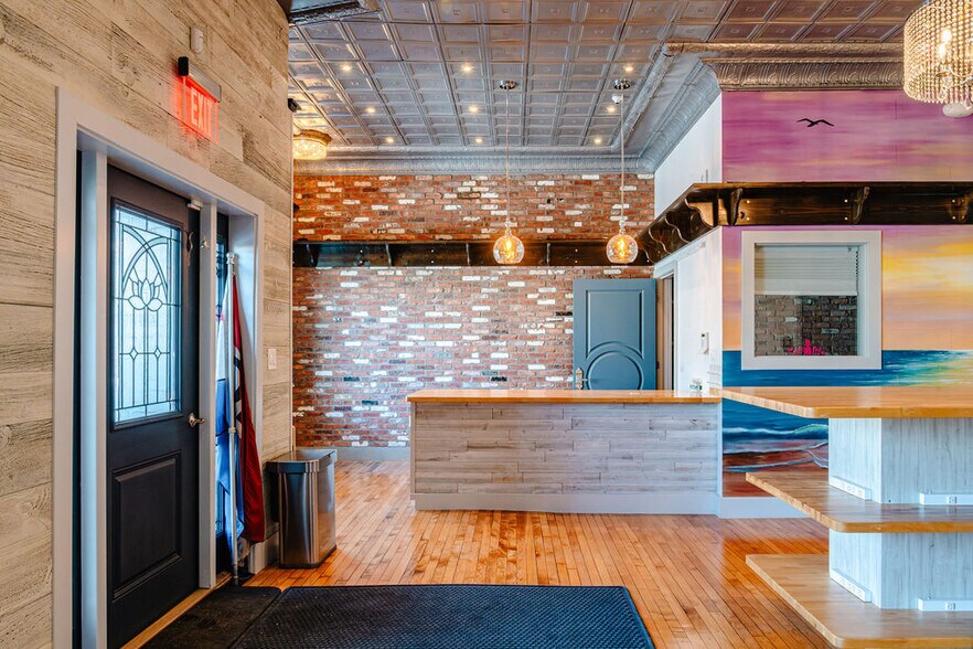 More Photos Of 1372 Main St, Palmer Freestanding For Lease