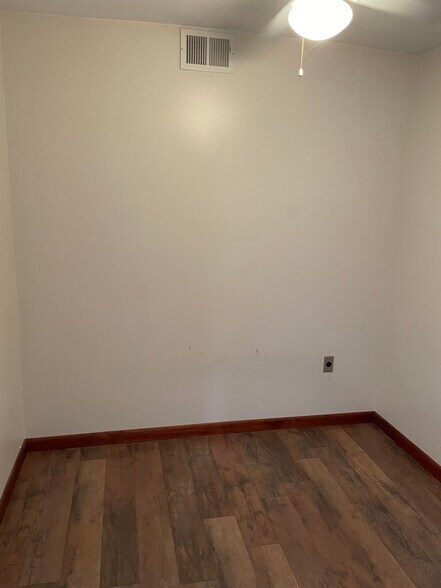 More Photos Of 640 Jefferson Ave, Washington Medical For Lease