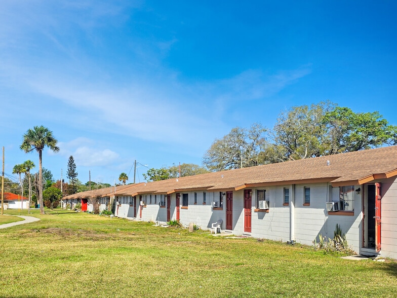More Photos Of 2222 W South St, Orlando Apartments For Sale