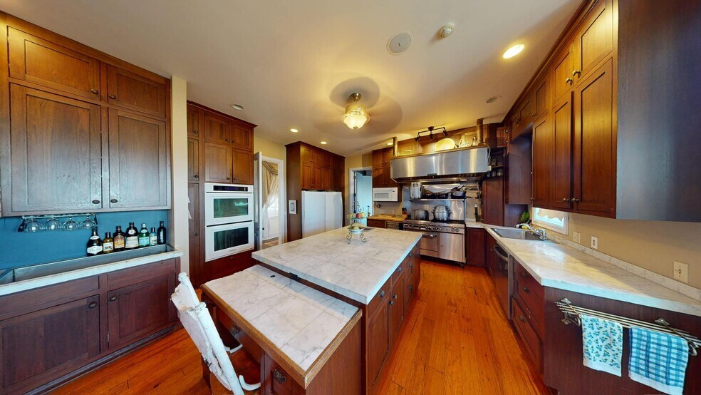 More Photos Of 195 State Route 151, Smithfield Hospitality For Sale