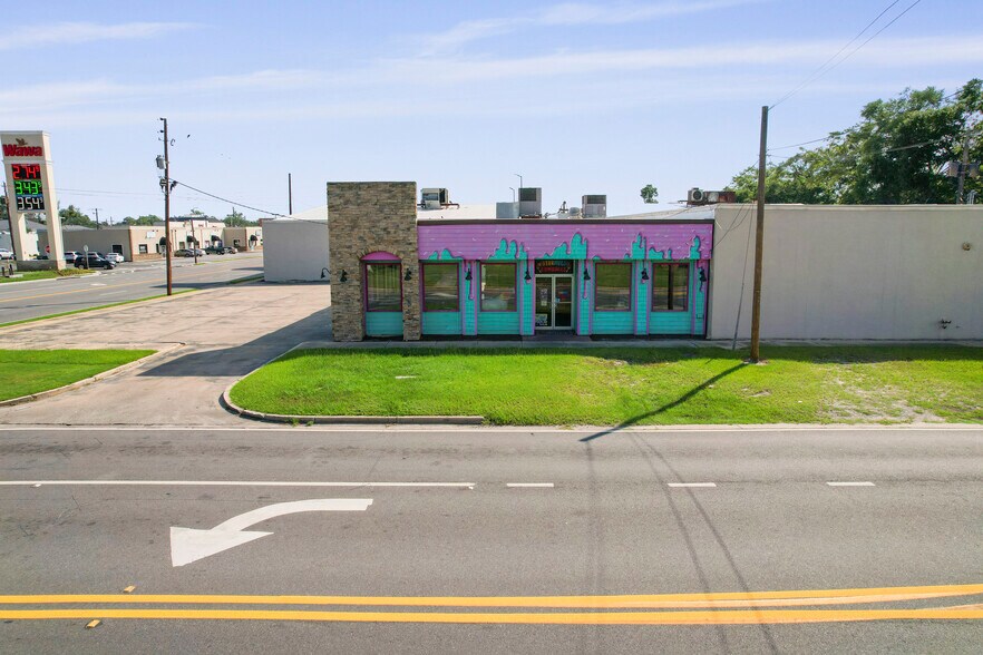 More Photos Of 298 W Orange St, Jesup Restaurant For Sale