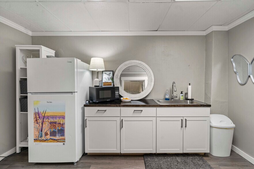 More Photos Of 309 N Pearl St, Ellensburg Storefront Retail Residential For Sale